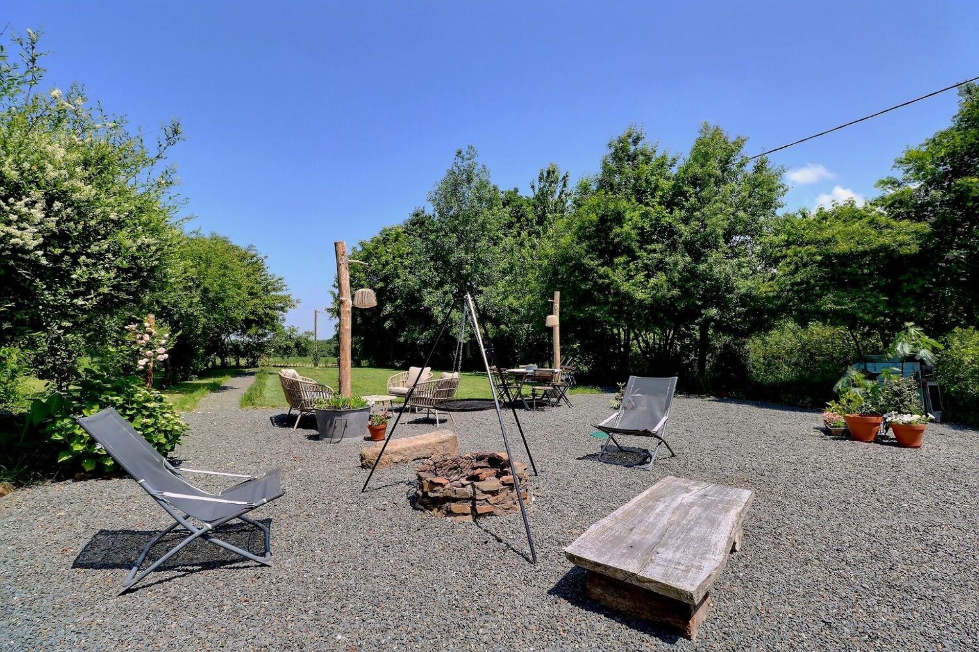 Agritourisme Abae Bed and Breakfast Sougéal Eksteriør billede