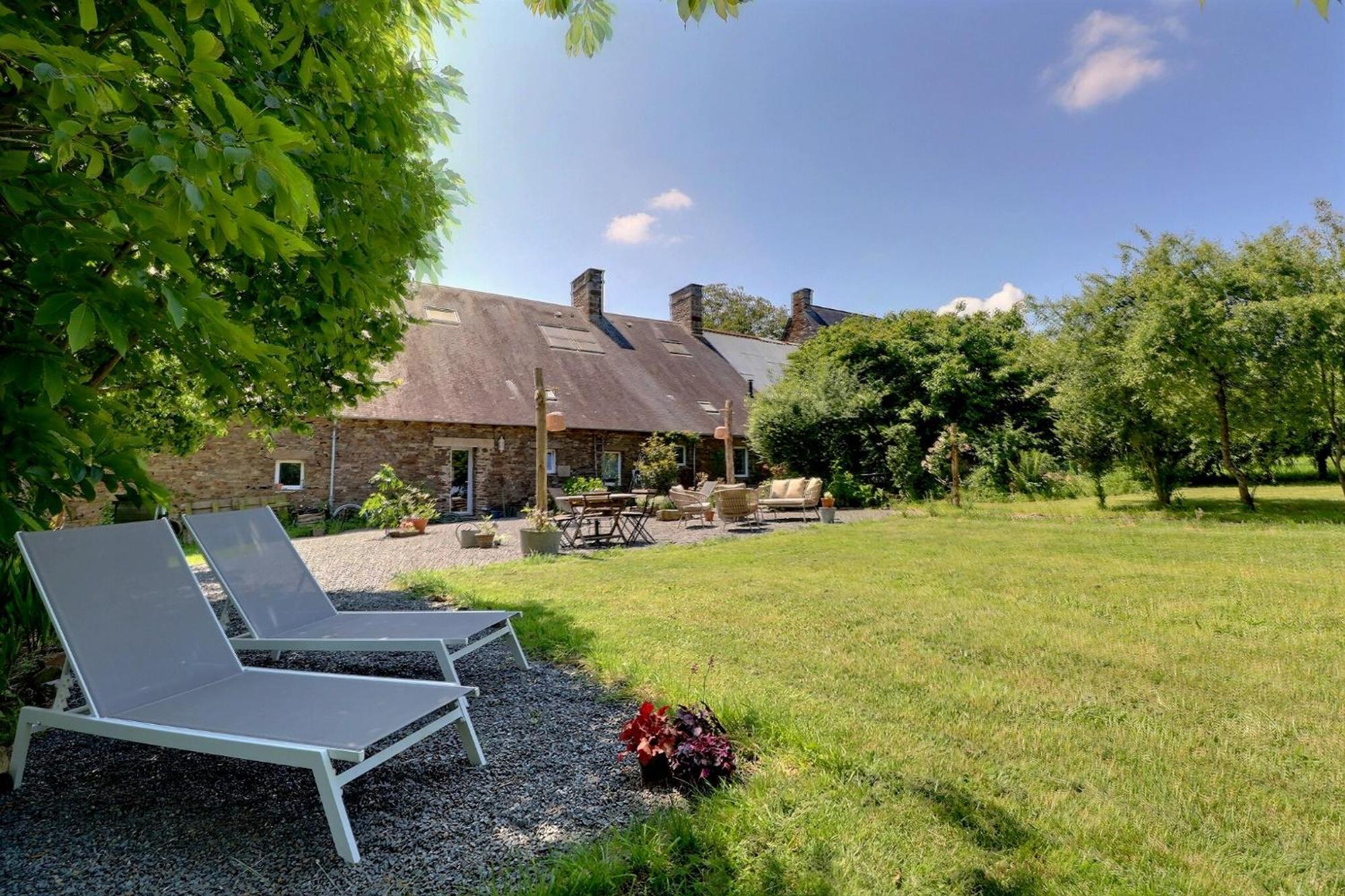 Agritourisme Abae Bed and Breakfast Sougéal Eksteriør billede