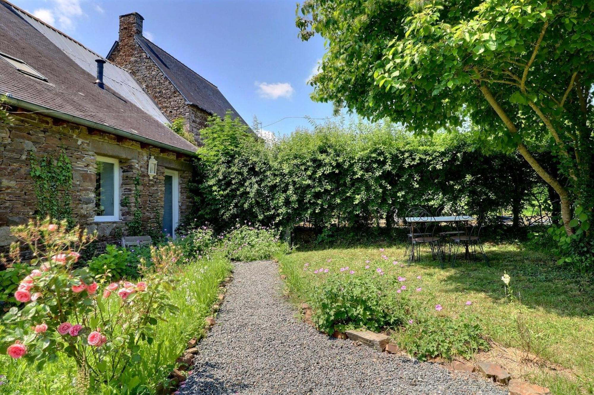 Agritourisme Abae Bed and Breakfast Sougéal Eksteriør billede